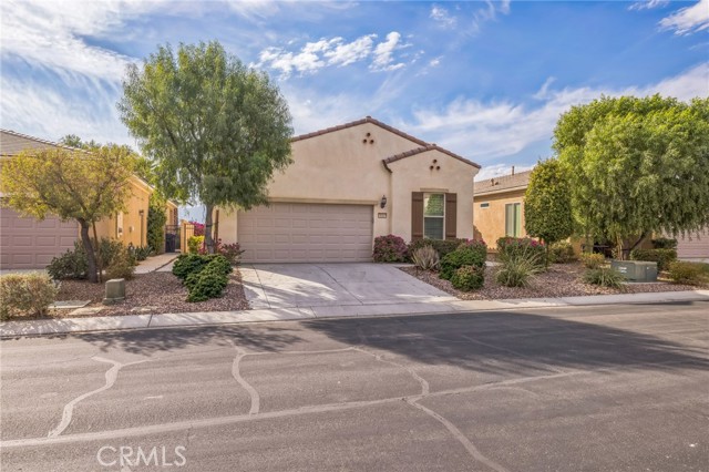 Detail Gallery Image 4 of 30 For 38469 Camino Aguacero, Indio,  CA 92203 - 2 Beds | 2 Baths