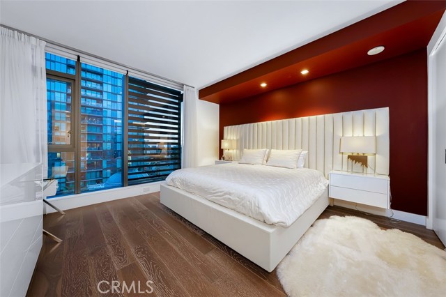 2855 5th Avenue, San Diego CA: https://media.crmls.org/medias/25a1b363-5a63-42b7-a086-ad8a38a82d5b.jpg