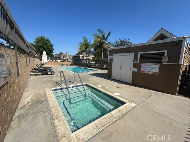 Detail Gallery Image 19 of 21 For 6951 E Gage Ave, Commerce,  CA 90040 - 2 Beds | 2/1 Baths