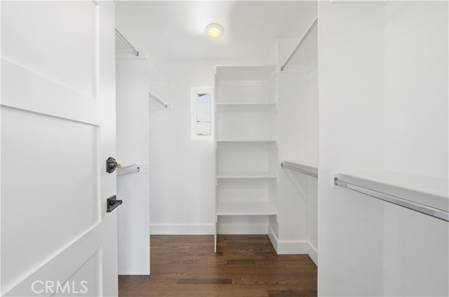 Detail Gallery Image 27 of 49 For 1808 Manzanita Lane, Manhattan Beach,  CA 90266 - 5 Beds | 3 Baths