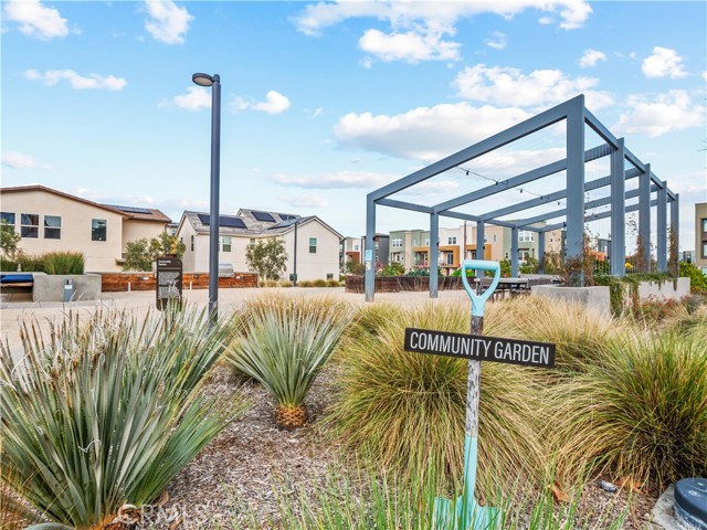 Detail Gallery Image 43 of 51 For 27478 Boulderview, Valencia,  CA 91381 - 3 Beds | 3 Baths