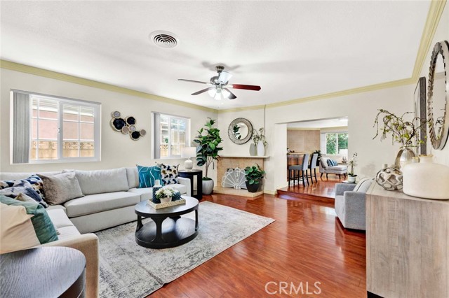 Image 13 of 50 For 10449 Margarita Avenue