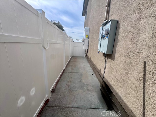 Detail Gallery Image 29 of 31 For 10787 Las Lunitas Ave, Tujunga,  CA 91042 - 2 Beds | 2 Baths