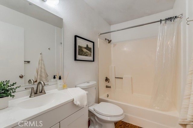 1025 Southwood, San Luis Obispo CA: https://media.crmls.org/medias/25a85c45-a07b-4aeb-9f08-9e9c42c89f6d.jpg