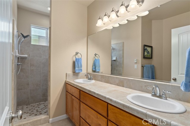 Detail Gallery Image 22 of 42 For 307 Gooselake Cir, Chico,  CA 95973 - 3 Beds | 2 Baths