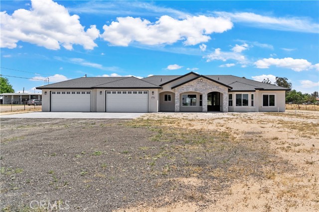 Detail Gallery Image 1 of 39 For 15709 Road 29, Madera,  CA 93636 - 8 Beds | 6 Baths