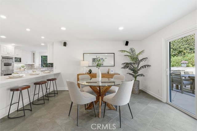 2932 Via Alvarado, Palos Verdes Estates CA: https://media.crmls.org/medias/25ab5b1b-e04b-4195-95d3-b73b71d64c22.jpg