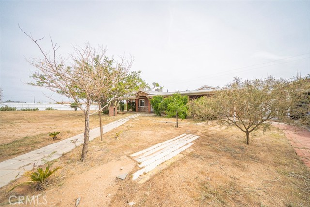 Detail Gallery Image 10 of 58 For 11020 Viento Pl, Apple Valley,  CA 92308 - 5 Beds | 3 Baths