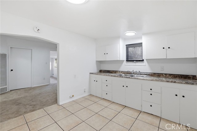 Detail Gallery Image 9 of 27 For 10233 Clara Vista, Riverside,  CA 92503 - 2 Beds | 1 Baths