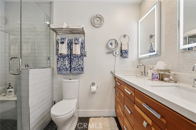 Detail Gallery Image 24 of 36 For 173 College Park, Seal Beach,  CA 90740 - 3 Beds | 2 Baths