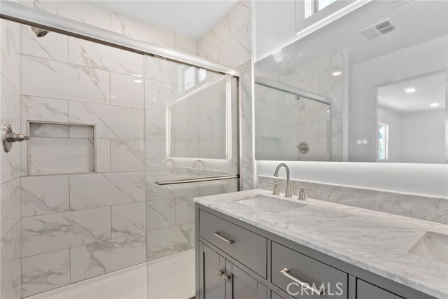 10200 Bolsa Ave, Westminster CA: https://media.crmls.org/medias/25accab9-77ef-406d-a813-01eefde0805d.jpg
