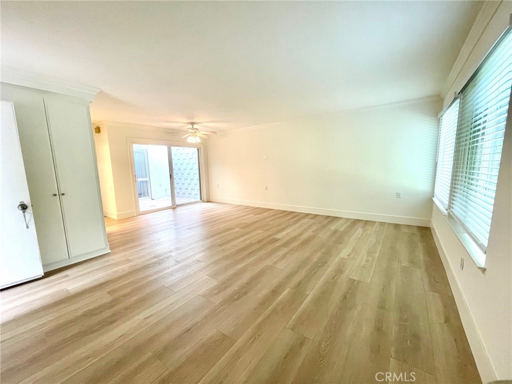 25adcb77 3c1b 4112 9d2e 46531d8bfd92