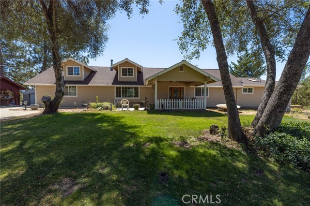 45544 Pine River Road, Ahwahnee CA: https://media.crmls.org/medias/25ae5a2d-52db-4329-84a1-4e9c5d2fe3ac.jpg