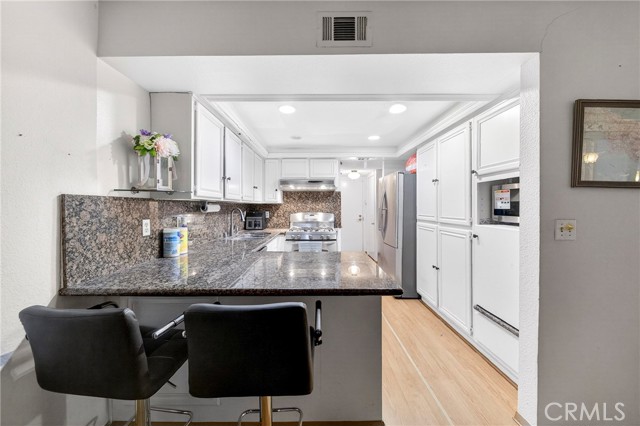 Detail Gallery Image 23 of 27 For 1507 via Linda, Fullerton,  CA 92833 - 2 Beds | 2/1 Baths