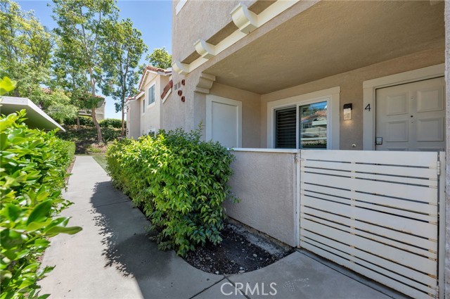 4 Gavilan, Rancho Santa Margarita CA: https://media.crmls.org/medias/25af2e33-4cf6-47ed-a1b7-ced3bc0a7af6.jpg