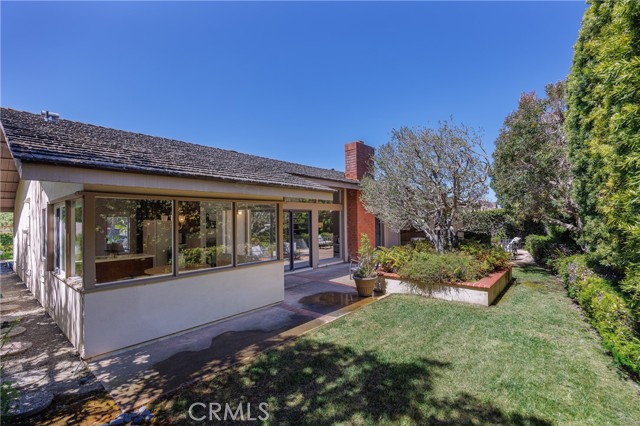 Detail Gallery Image 25 of 35 For 3620 Catamaran Dr, Corona Del Mar,  CA 92625 - 4 Beds | 2/1 Baths