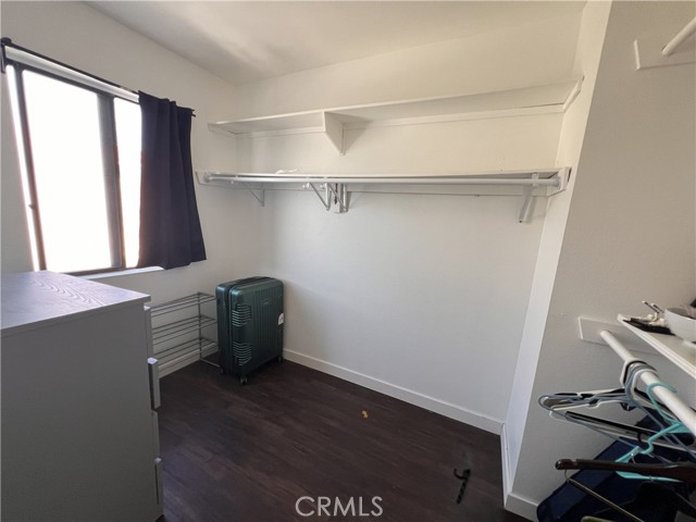 Detail Gallery Image 20 of 48 For 13243 Vanowen #2,  North Hollywood,  CA 91605 - 2 Beds | 3 Baths