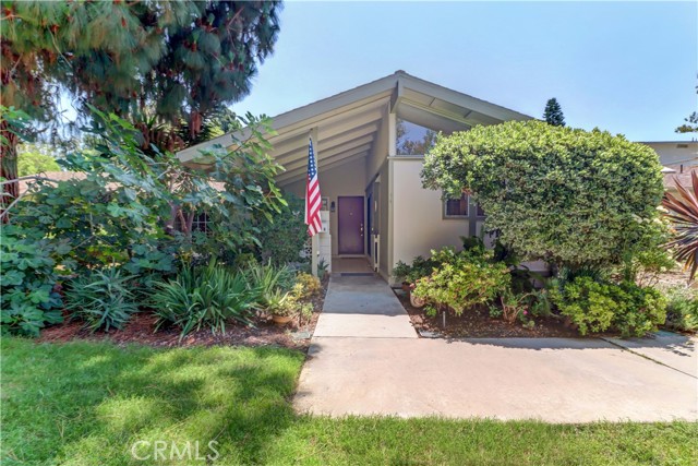 144 Avenida Majorca #B, Laguna Woods, CA 92637