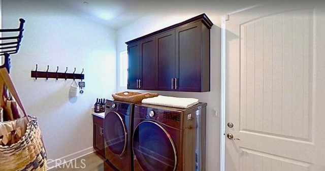 Detail Gallery Image 30 of 41 For 1422 Black Oak Dr, Santa Maria,  CA 93455 - 4 Beds | 3/1 Baths