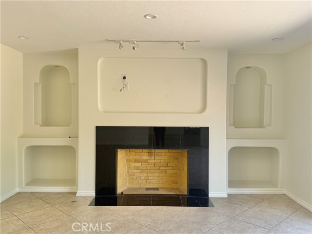 Detail Gallery Image 10 of 67 For 61 E Orange Grove, Arcadia,  CA 91006 - 3 Beds | 2/1 Baths