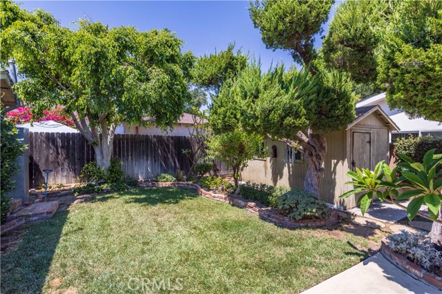 10514 Aldea Avenue, Granada Hills CA: https://media.crmls.org/medias/25b25565-7d05-4c7e-abc0-59cc9781d998.jpg