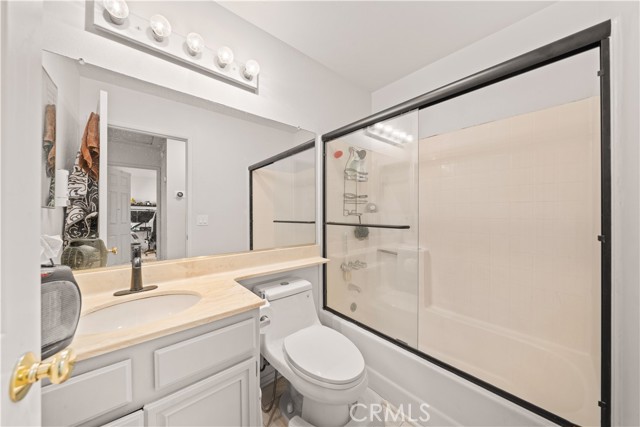 Detail Gallery Image 27 of 40 For 4021 182nd #H, Torrance,  CA 90504 - 3 Beds | 2/1 Baths