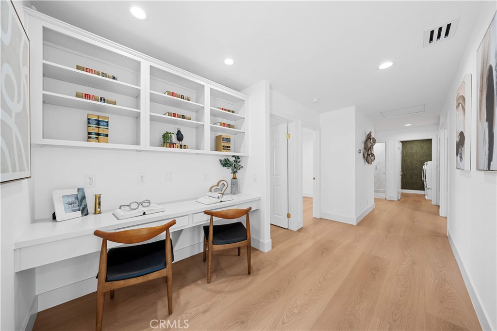 MLS #OC25275934 image #18