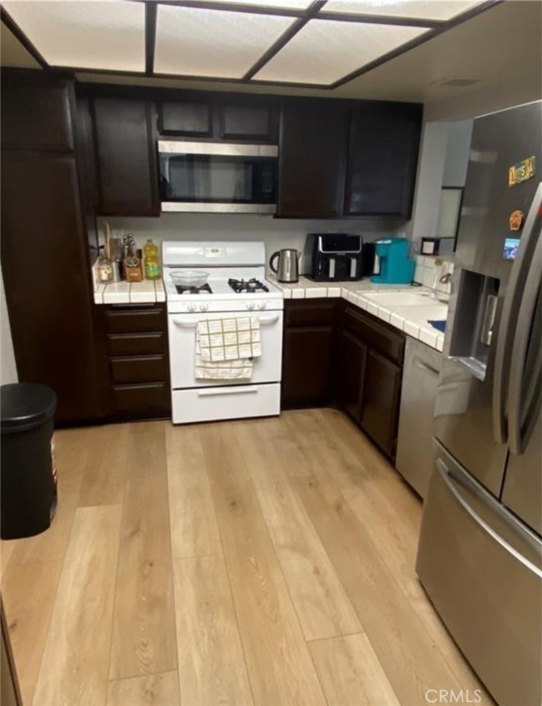 MLS #SR25263409 image #9