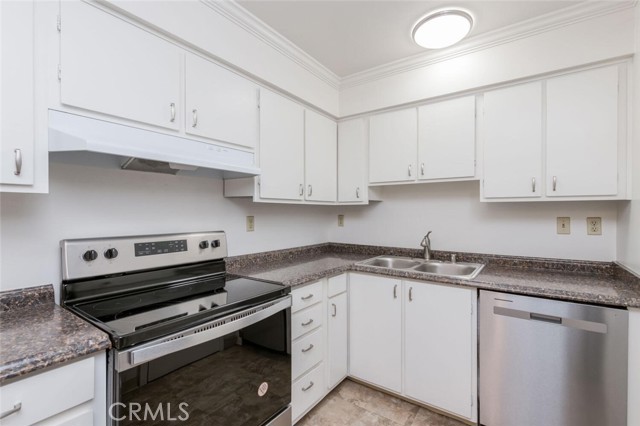 Detail Gallery Image 7 of 42 For 4504 N Valentine Ave #132,  Fresno,  CA 93722 - 1 Beds | 1 Baths