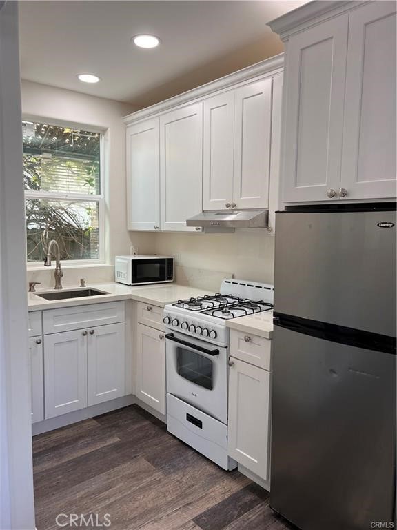 Detail Gallery Image 2 of 6 For 2515 Crest View #1,  Los Angeles,  CA 90046 - 0 Beds | 1 Baths