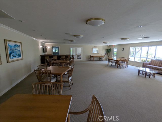 Detail Gallery Image 7 of 55 For 270 Cagney Ln #308,  Newport Beach,  CA 92663 - 2 Beds | 2 Baths