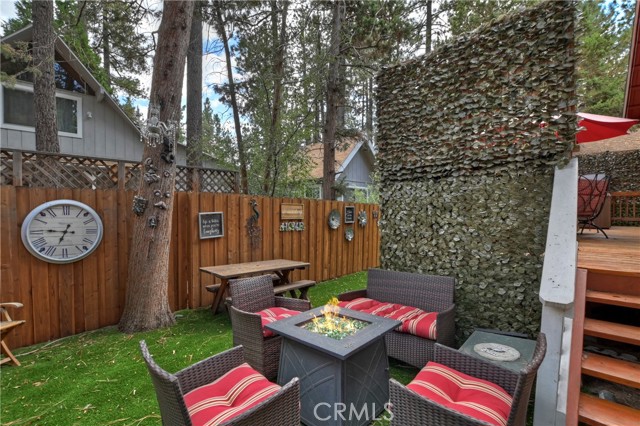 Detail Gallery Image 43 of 49 For 43035 Encino Rd, Big Bear Lake,  CA 92315 - 4 Beds | 3 Baths