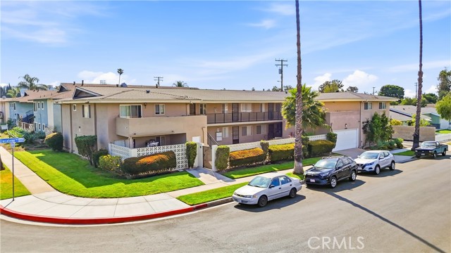 1184 W Casa Grande AVE