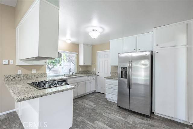 Detail Gallery Image 6 of 39 For 2415 Peppertree, Riverside,  CA 92506 - 3 Beds | 2 Baths