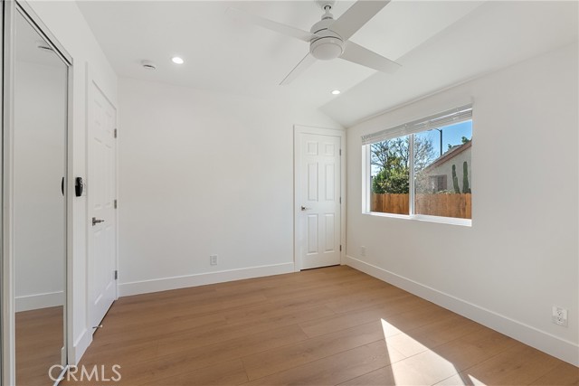 Detail Gallery Image 6 of 11 For 2907 Obama Bld, Leimert Park,  CA 90018 - 2 Beds | 1 Baths