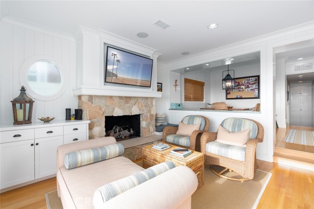 25b7fdeb A21a 4669 Acd7 B80ca2b20cd8