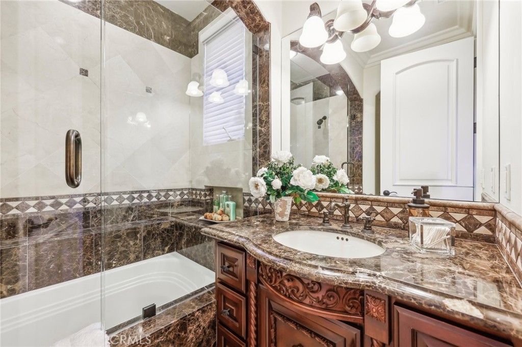 25b85494 19ca 483d 8378 2f526a6ac263