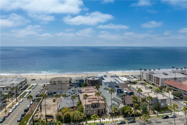 1407 Catalina Ave, Redondo Beach, California 90277, 3 Bedrooms Bedrooms, ,2 BathroomsBathrooms,Residential,Sold,Catalina Ave,PV22169069