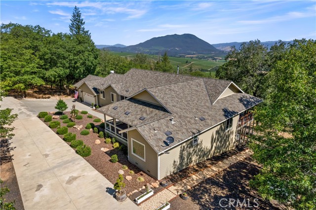 Detail Gallery Image 1 of 71 For 10550 Seigler Springs North Rd, Kelseyville,  CA 95451 - 4 Beds | 3/1 Baths