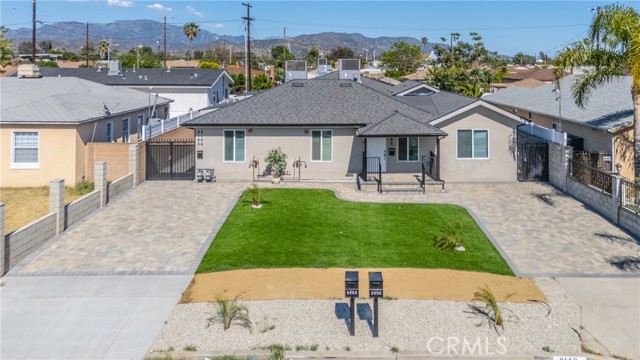 8142 Vantage Avenue, North Hollywood CA: https://media.crmls.org/medias/25ba531f-a151-4fa2-aea2-6a0efcd3fa03.jpg