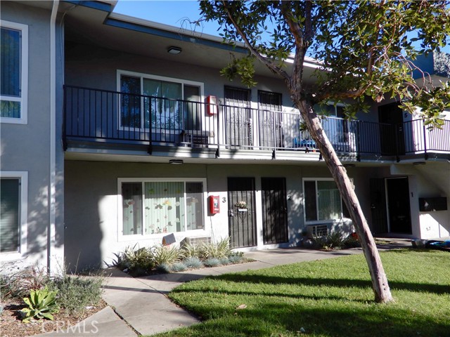 Image 3 for 933 S Roberts St, Anaheim, CA 92802