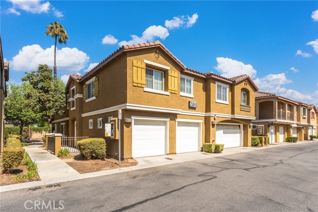 Detail Gallery Image 31 of 38 For 25840 Iris Ave #B,  Moreno Valley,  CA 92551 - 2 Beds | 2/1 Baths