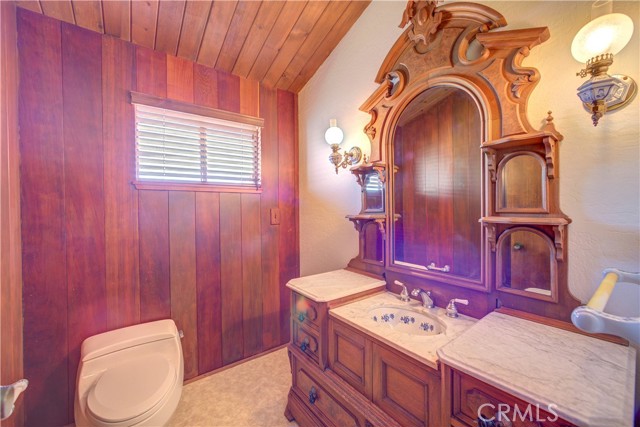 Detail Gallery Image 19 of 40 For 2091 Shoreline Dr, Pismo Beach,  CA 93449 - 3 Beds | 2/1 Baths