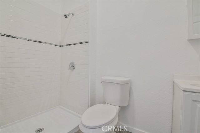 Detail Gallery Image 16 of 66 For 6207 S Figueroa St, Los Angeles,  CA 90003 - – Beds | – Baths