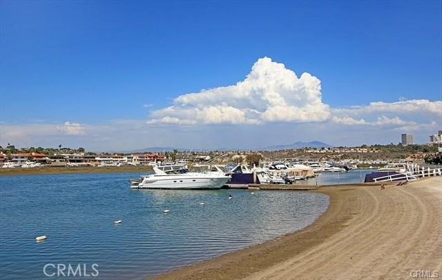 Detail Gallery Image 27 of 40 For 311 Concord Ln, Newport Beach,  CA 92660 - 2 Beds | 2 Baths