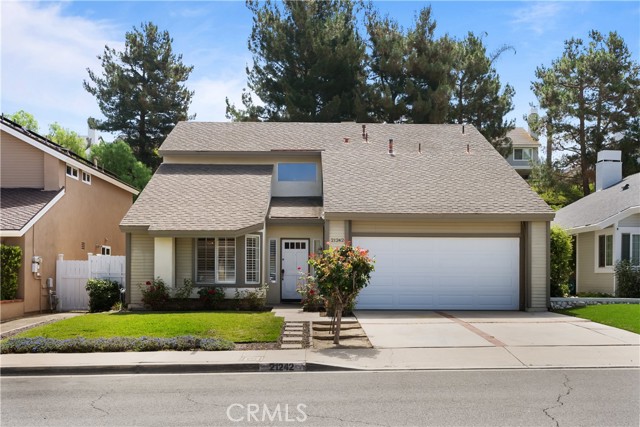 Detail Gallery Image 1 of 38 For 21242 Bristlecone, Mission Viejo,  CA 92692 - 4 Beds | 3 Baths