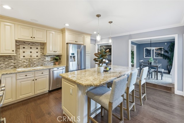 Detail Gallery Image 10 of 50 For 3640 Pine Avenue, Long Beach,  CA 90807 - 5 Beds | 3/1 Baths