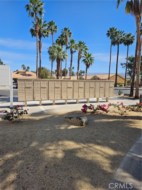 40900 Breezy Pass #D, Palm Desert, CA 92211