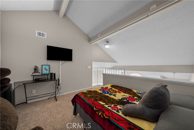 Detail Gallery Image 18 of 42 For 26964 Flo Ln #324,  Canyon Country,  CA 91351 - 2 Beds | 2 Baths