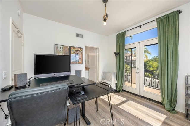 Detail Gallery Image 30 of 38 For 7211 Rockridge Ter, West Hills,  CA 91307 - 5 Beds | 4/1 Baths